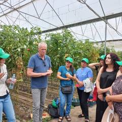 Supporting Georgian advisors and farmers toward improved greenhouse cultivation  